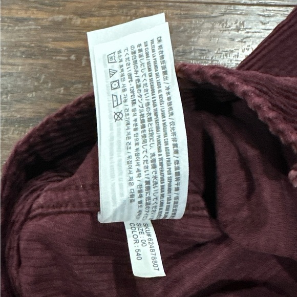 Abercrombie & Fitch Women's Maroon Corduroy Skirt Size 00 - Picture 8 of 10